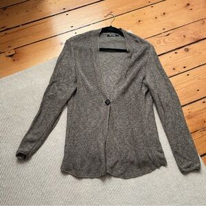 Nic+Zoe cardigan with button closure